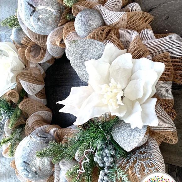Handmade Wreath, Home Decor - Picture 3 of 3